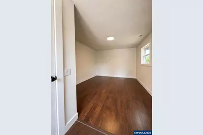 421 Stark St, Woodburn, OR 97071 - Photo 31