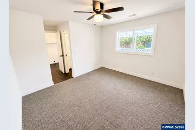 421 Stark St, Woodburn, OR 97071 - Photo 25