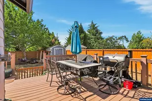 301 NW Denton St, Dallas, OR 97338 - Photo 25