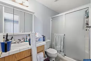 301 NW Denton St, Dallas, OR 97338 - Photo 21