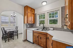 750 Belmont St NE, Salem, OR 97301 - Photo 11