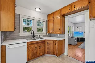 750 Belmont St NE, Salem, OR 97301 - Photo 7