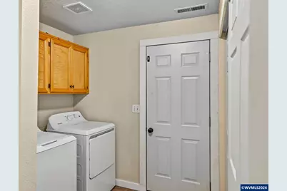 442 Olson Dr, Jefferson, OR 97352 - Photo 17