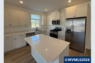 503 Upland Rd, Woodburn, OR 97071 - Photo 5