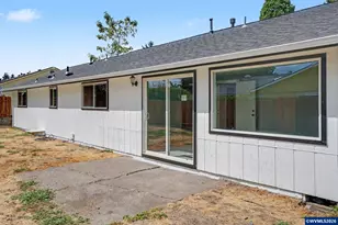 4742 Oak Park Dr NE, Salem, OR 97305 - Photo 29