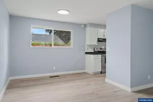 4742 Oak Park Dr NE, Salem, OR 97305 - Photo 13