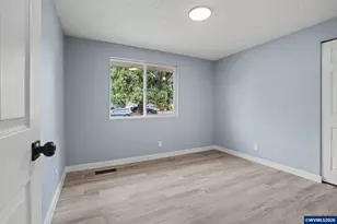 4742 Oak Park Dr NE, Salem, OR 97305 - Photo 21