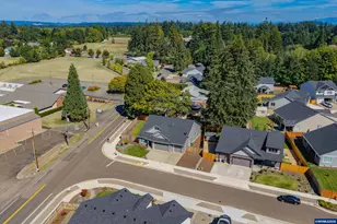 1161 Charming Place NW, Albany, OR 97321 - Photo 7