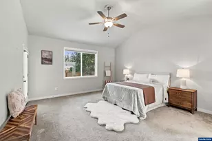 1161 Charming Place NW, Albany, OR 97321 - Photo 21