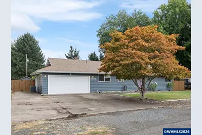 31835 Eastway St, Lebanon, OR 97355 - Photo 3