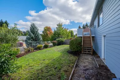 127 Miranda Av SE, Salem, OR 97306 - Photo 35