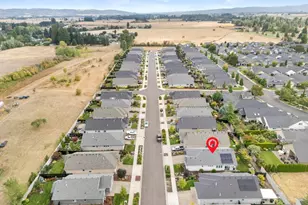 2061 SE Academy St, Dallas, OR 97338 - Photo 33