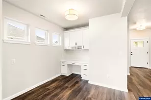 2061 SE Academy St, Dallas, OR 97338 - Photo 13