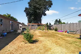 644 45th Pl SE, Salem, OR 97317 - Photo 17
