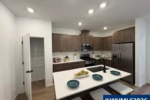 509 Upland Av, Woodburn, OR 97071 - Photo 11
