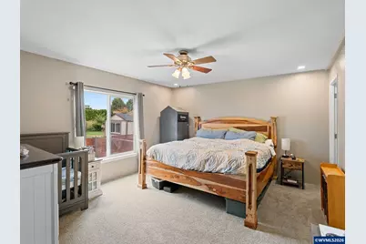 907 York St #84, Aumsville, OR 97325 - Photo 25