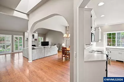 1101 Pawnee Cir SE, Salem, OR 97306 - Photo 11