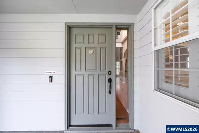 1101 Pawnee Cir SE, Salem, OR 97306 - Photo 9