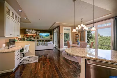 2777 Vibbert St S, Salem, OR 97302 - Photo 17