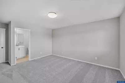 867 Kirksey St, Woodburn, OR 97071 - Photo 23