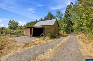 17433 Marsh Rd NE, Woodburn, OR 97071 - Photo 21
