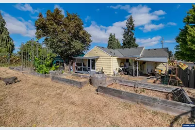 120 E Cedar St, Lebanon, OR 97355 - Photo 25