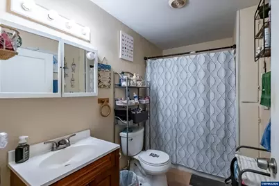 120 E Cedar St, Lebanon, OR 97355 - Photo 15