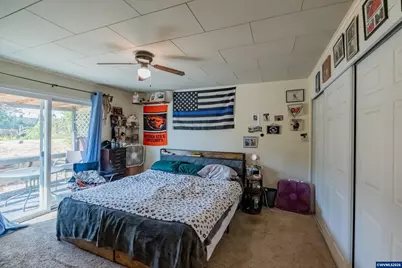 120 E Cedar St, Lebanon, OR 97355 - Photo 7