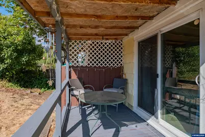 120 E Cedar St, Lebanon, OR 97355 - Photo 27