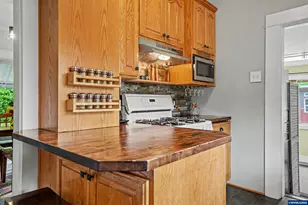 307 Adams Ave, Silverton, OR 97381 - Photo 17