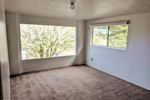 675 SE Keel Ave, Lincoln City, OR 97367 - Photo 5