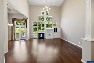 675 Hazeltine Ave SE, Salem, OR 97306 - Photo 7