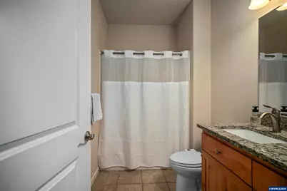 2144 SE Rhododendron Av, Dallas, OR 97338 - Photo 9