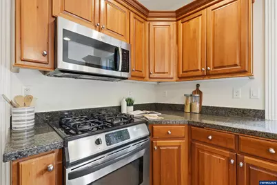 2354 Bluebell Av SE, Salem, OR 97306 - Photo 25
