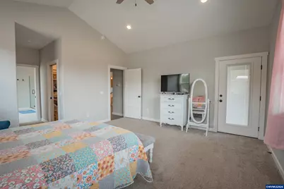885 Hillview Dr, Lebanon, OR 97355 - Photo 17