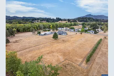 885 Hillview Dr, Lebanon, OR 97355 - Photo 41