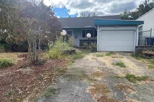 575 23rd St NE, Salem, OR 97301 - Photo 1
