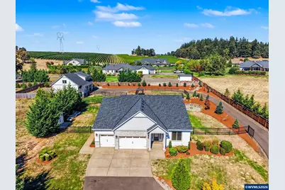 7182 Elmer Ct NE, Silverton, OR 97381 - Photo 1