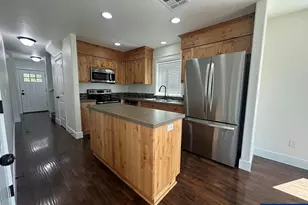 847 Crouchen St NW, Salem, OR 97304 - Photo 9