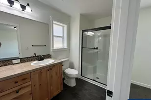 847 Crouchen St NW, Salem, OR 97304 - Photo 15