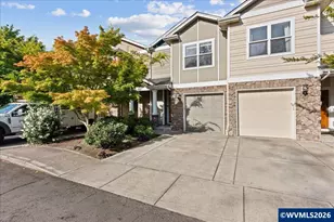 211 Silver St, Silverton, OR 97381 - Photo 3