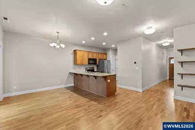 211 Silver (#2I) St, Silverton, OR 97381 - Photo 9