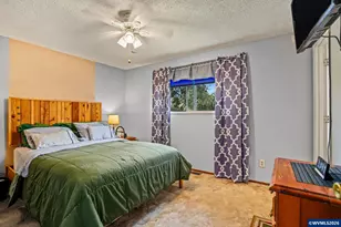 440 W College St, Mount Angel, OR 97362 - Photo 19