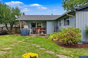 440 W College St, Mount Angel, OR 97362 - Photo 33