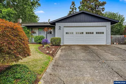 440 W College St, Mount Angel, OR 97362 - Photo 1