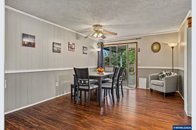 440 W College St, Mount Angel, OR 97362 - Photo 9