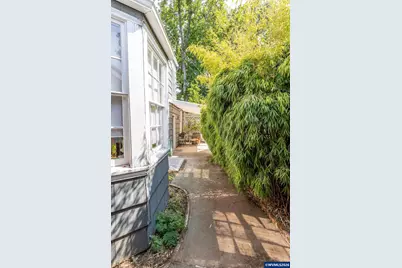 690 Electric Av SE, Salem, OR 97302 - Photo 37