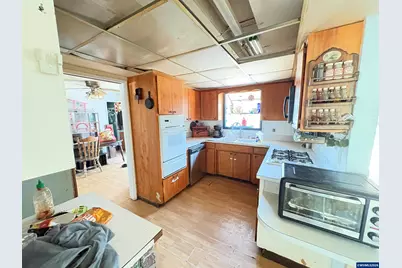 3827 Pine St SE, Albany, OR 97332 - Photo 7