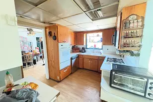 3827 Pine St SE, Albany, OR 97332 - Photo 7
