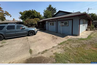 3827 Pine St SE, Albany, OR 97332 - Photo 11